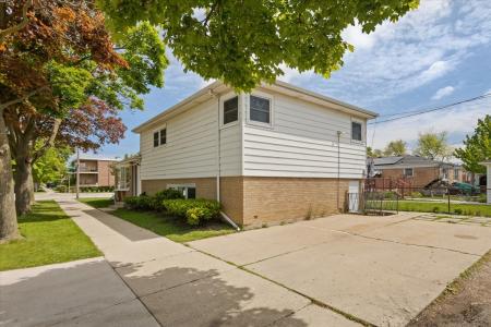 8353 N Drake Avenue, Skokie, イリノイ 60076, アメリカ合衆国