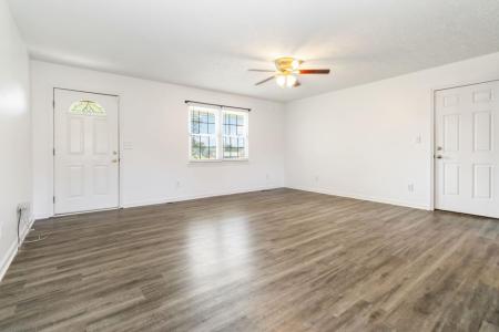 244 Shamrock St, Russell Springs, Kentucky 42642, Estados Unidos