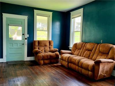 323 5th St, Lowell, Ohio 45744, USA