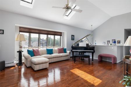 2724 Beaver Turn, Seaford, Nova Iorque 11783, Estados Unidos