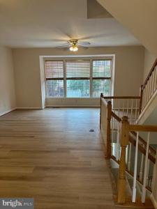 21942 Thompson Square, Sterling, Wirginia 20166, USA