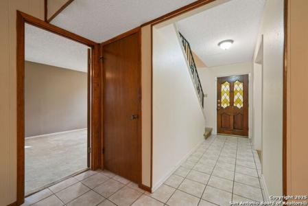 2822 Low Oak, San Antonio, Texas 78232, Estados Unidos