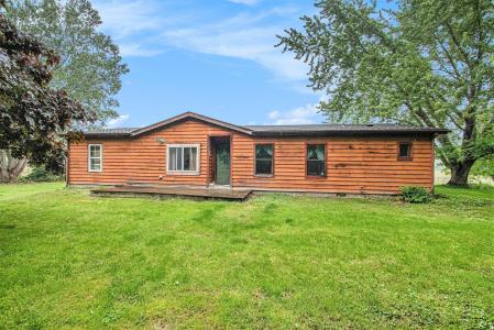 6727 Youngren Road, Three Oaks, Michigan 49128, USA