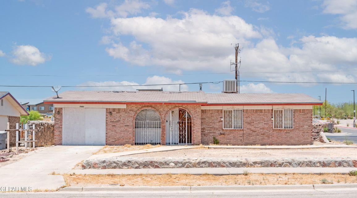 7801 Chinook Lane, El Paso, Texas 79912