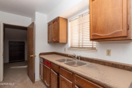 7801 Chinook Lane, El Paso, Texas 79912