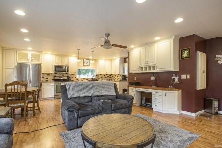 804 E Vistula Street, Bristol, Indiana 46507