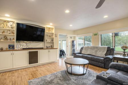 804 E Vistula Street, Bristol, Indiana 46507