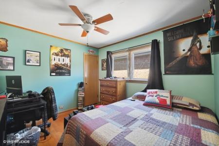 7046 W 63rd Place, Chicago, Illinois 60638