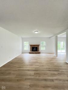 832 Spinney Lane, Whiteland, Indiana 46184, USA