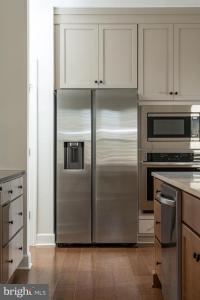 43089 Greeley Square, Ashburn, וירג'יניה 20148, ארצות הברית של אמריקה 