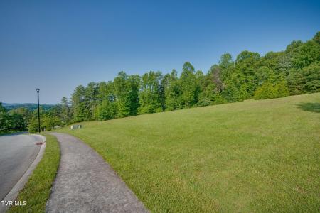 309 Golf Ridge Drive, Kingsport, Tennessee 37664