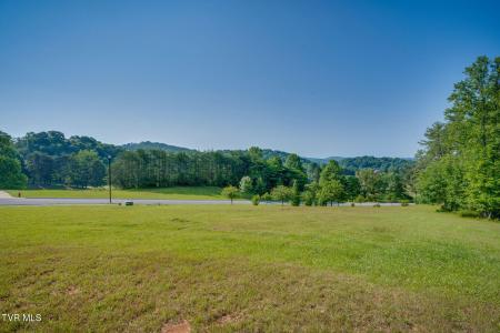 309 Golf Ridge Drive, Kingsport, Tennessee 37664