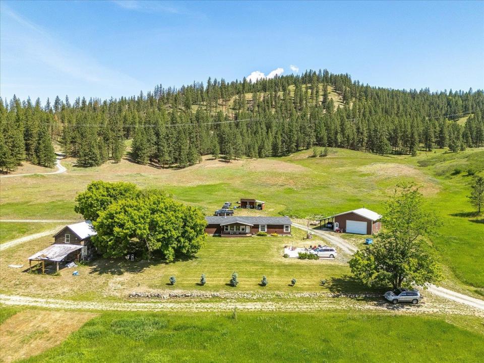 1643 Highway 395 S, Chewelah, Washington 99109