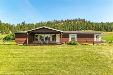 1643 Highway 395 S, Chewelah, Washington 99109