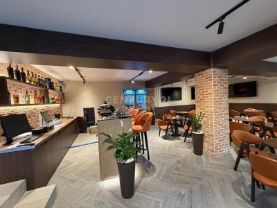 Tirana e Re, Tirana, Albania