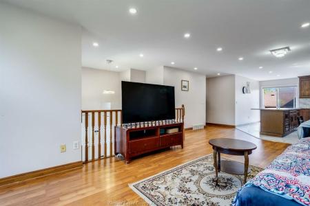 4477 SPAGO CRESCENT, Windsor, Ontario N9G 2Z6, Canada