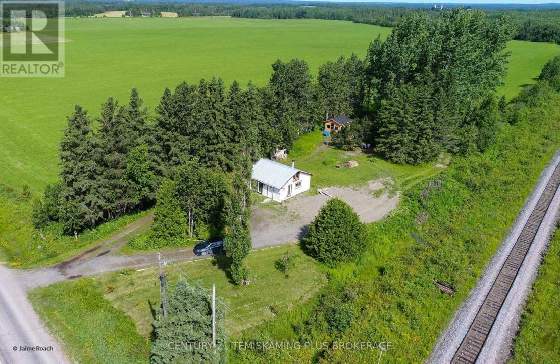 245407 569 HIGHWAY, Englehart (central Timiskaming), Ontario P0J 1H0, Canada