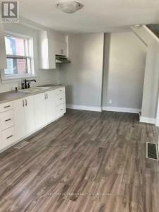 647 GLOUCESTER STREET NORTH, Cornwall, Ontario K6H 3X7, Canadá