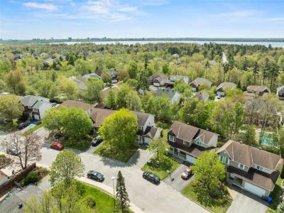 134 Rue du Riesling, Gatineau (Aylmer), Quebec J9H 7N8, Canadá