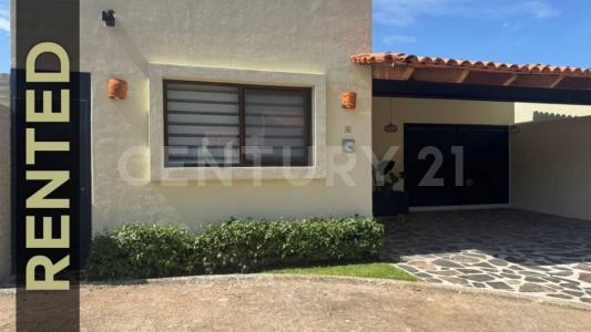 Carretera Jocotepec KM, Condominio La Reserva 960, int.6,, Chapala, Халиско 45920, Мексика