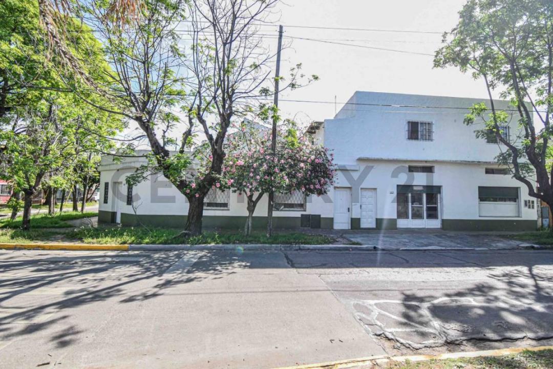 Italia 2993, San Fernando, GBA Norte 00001, Argentina