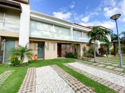 Cond. Palma Dorada s/n, Oeste, Santa Cruz 00001, Bolivia