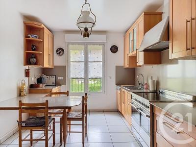 Senlis, Picardie 60300, France