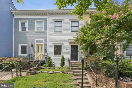 244 10th Street NE, וושינגטון, Washington D.C. 20002, ארצות הברית של אמריקה