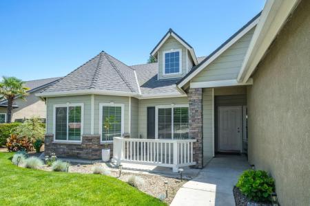 578 Serena Avenue, Clovis, Californie 93619, États-Unis