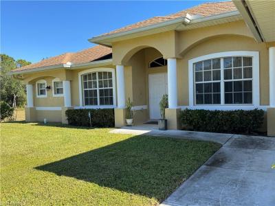 1108 Lee AVE, Lehigh Acres, פלורידה 33972, ארצות הברית של אמריקה 