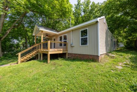 215 Sunset Drive, Athens, Tennessee 37303, USA