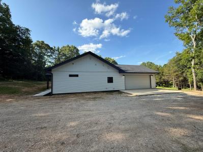 290 McCord Bend Road, Galena, Missouri 65656, USA