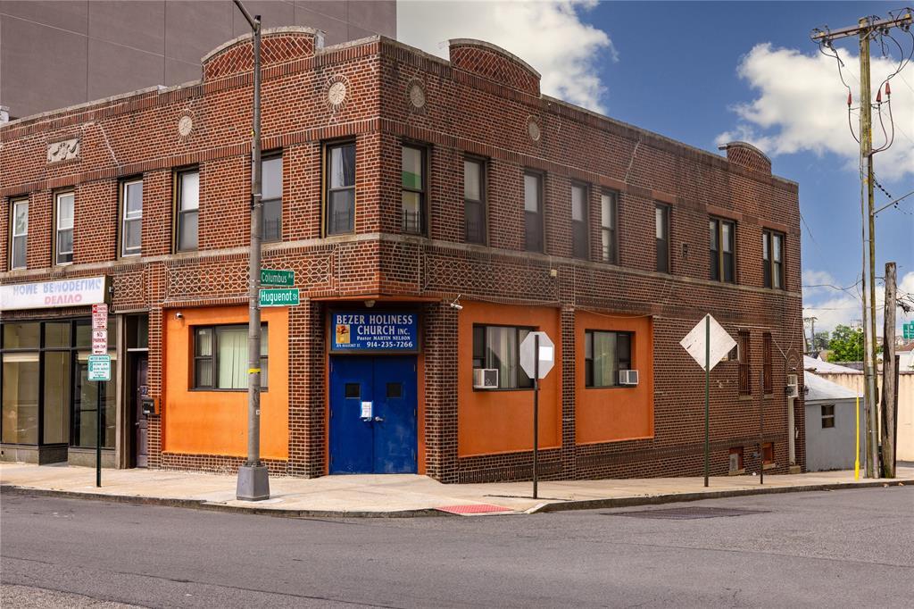 375 Huguenot Street, New Rochelle, New York 10801