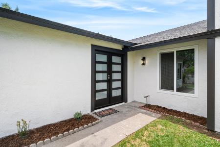 9944 Poplar Ave, Fontana, Kalifornien 92335, USA