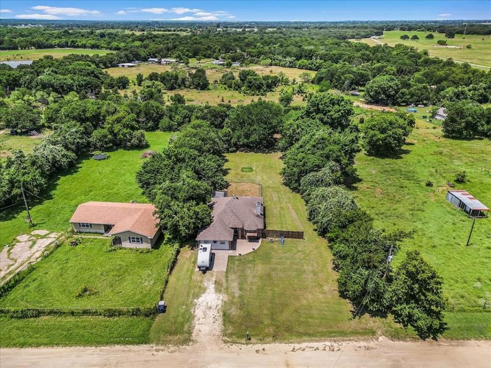 5212 Cross Timber Road W, Cleburne, Teksas 76031, Amerika Birleşik Devletleri