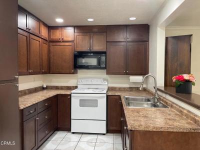 1300 Saratoga Avenue , 606, Ventura, 加利福尼亚州 93003, 美国
