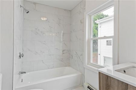 416 Admiral , 2R, Providence, Rhode Island 02908, Estados Unidos