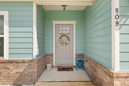 809 Whispering Creek Avenue, Freeport, Florida 32439, USA
