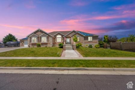4234 W SWENSEN FARM DR S, Riverton, Utah 84096, Estados Unidos