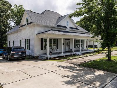 212 W Church Street, Benson, Carolina Do Norte 27504, Estados Unidos