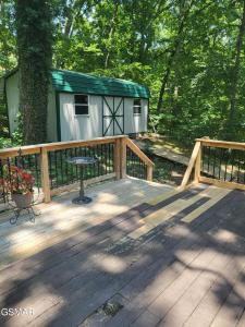928 Cross Road, Dandridge, Tennessee 37725, Estados Unidos