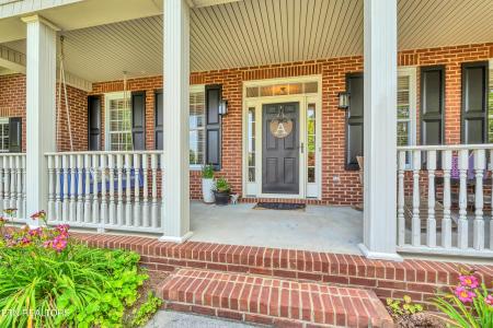 10212 Meadow Ridges Lane, Knoxville, Tennessee 37922, USA