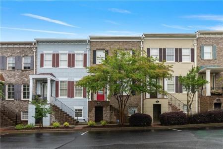 1003 Pearl Point NE, Sandy Springs, Georgia 30328, Stati Uniti