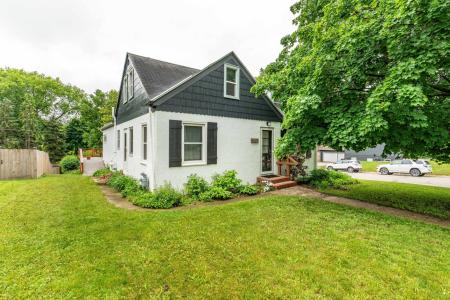 327 W Channing Avenue, Fergus Falls, Minnesota 56537, Stati Uniti