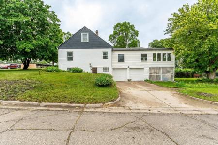 327 W Channing Avenue, Fergus Falls, Minnesota 56537, Stati Uniti