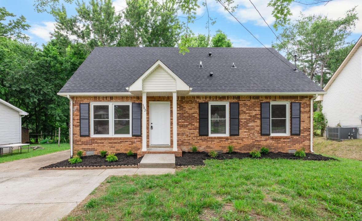 382 Louise Ln, Clarksville, Tennessee 37042