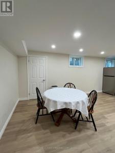 2062 CHERRYWOOD TRAIL, London North (north M), Ontario N6H 0C8, Canadá