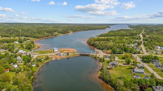 5 SCHOOL STREET, Murray River, Остров Принца Эдуарда C0A 1W0, Канада