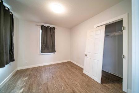 401 14 STREET, Wainwright, Alberta T9W 1G4, Canada
