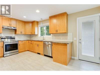 1461 CORMORANT AVENUE, Kitimat, Colombia Británica V8C 1R9, Canadá
